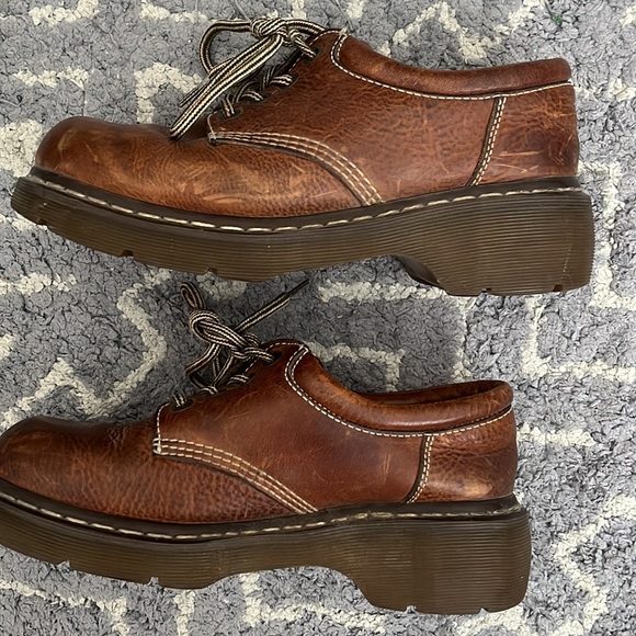 Dr. Martens Brown Leather Vintage Oxford Chunky Lace Up Boots - Picture 10 of 11
